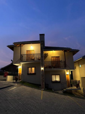 Le Cottage